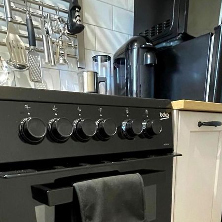 Stunning Luxury Apartment In Central Lymington Ngoại thất bức ảnh