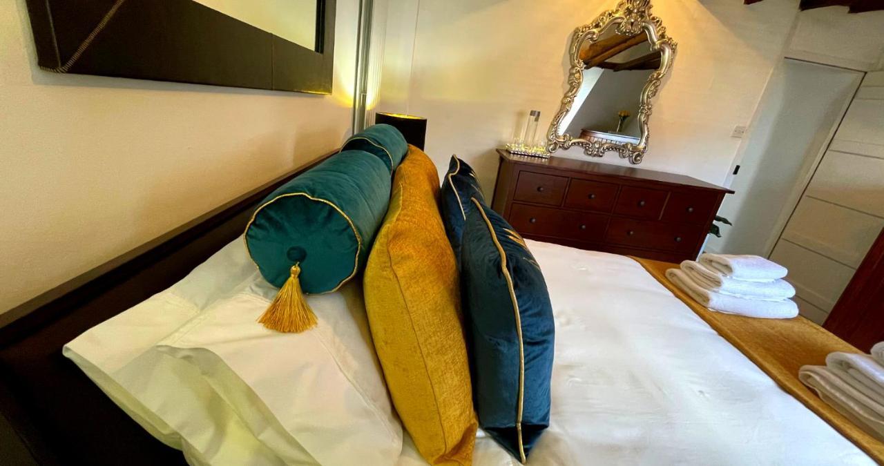 Stunning Luxury Apartment In Central Lymington Ngoại thất bức ảnh